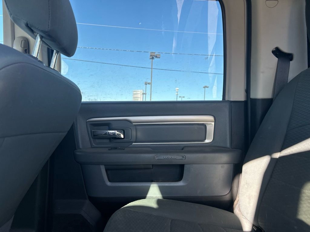 Used 2018 RAM 2500 SLT image 29