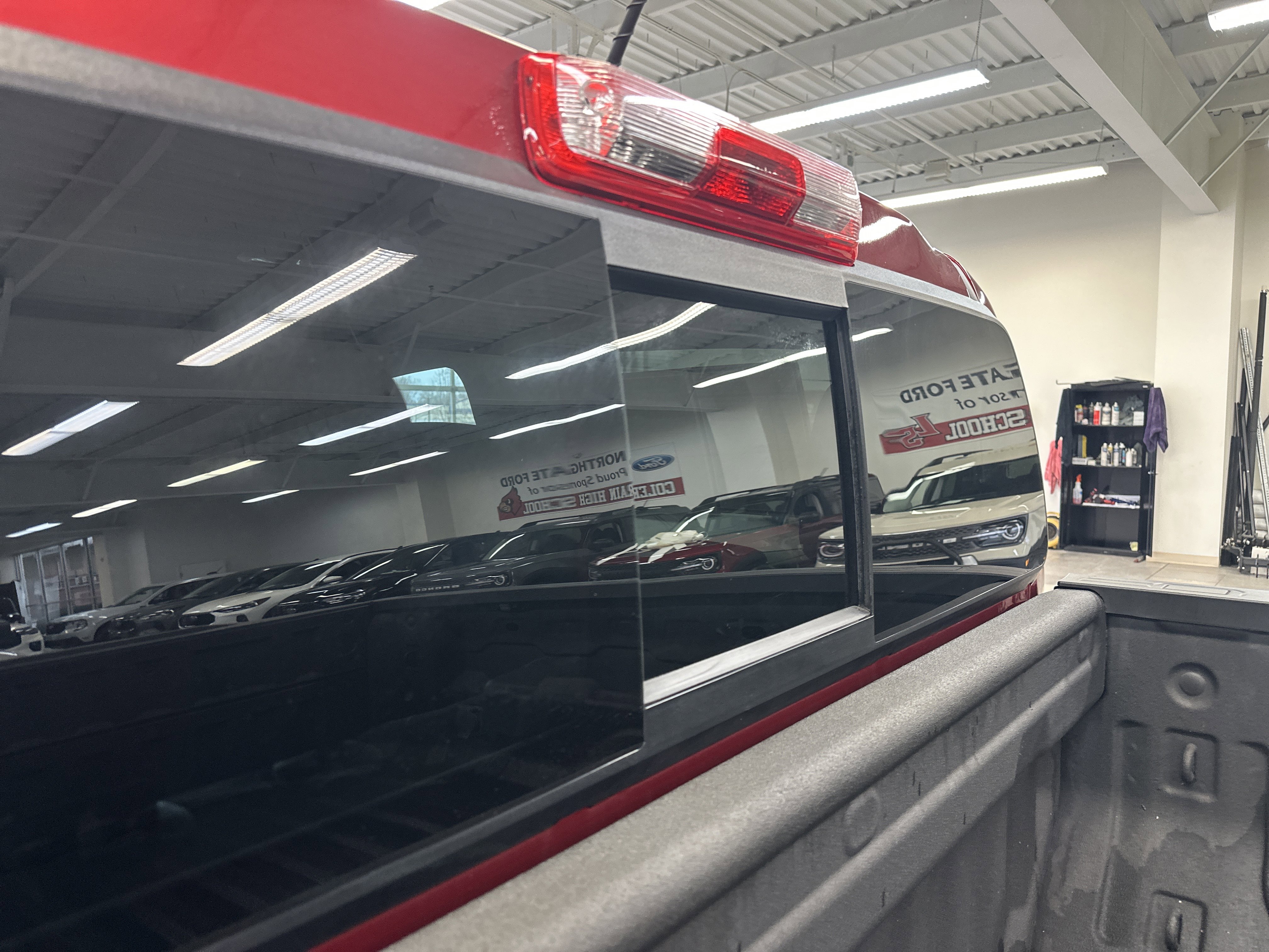 Used 2023 GMC Canyon Elevation w/ Convenience Package image 6