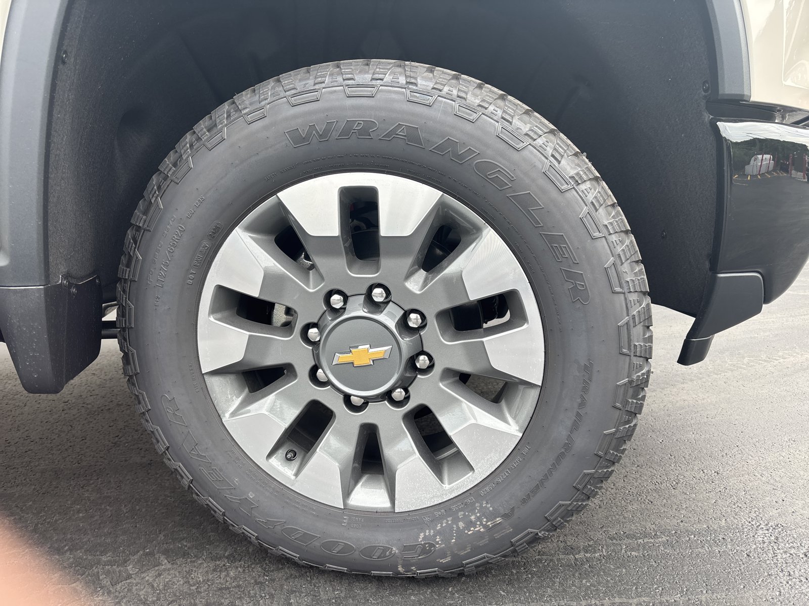 New 2026 Chevrolet Silverado 2500 Custom w/ Custom Convenience Package AWD/4WD image 3
