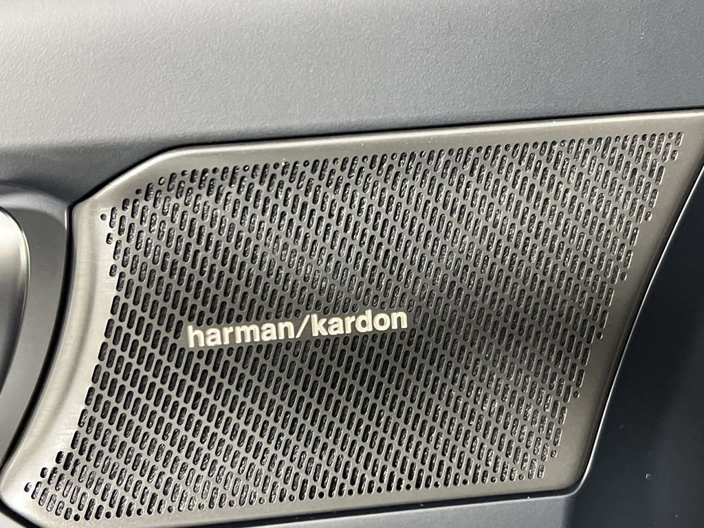 New 2026 Volvo XC40 B5 Plus w/ Climate Package image 11