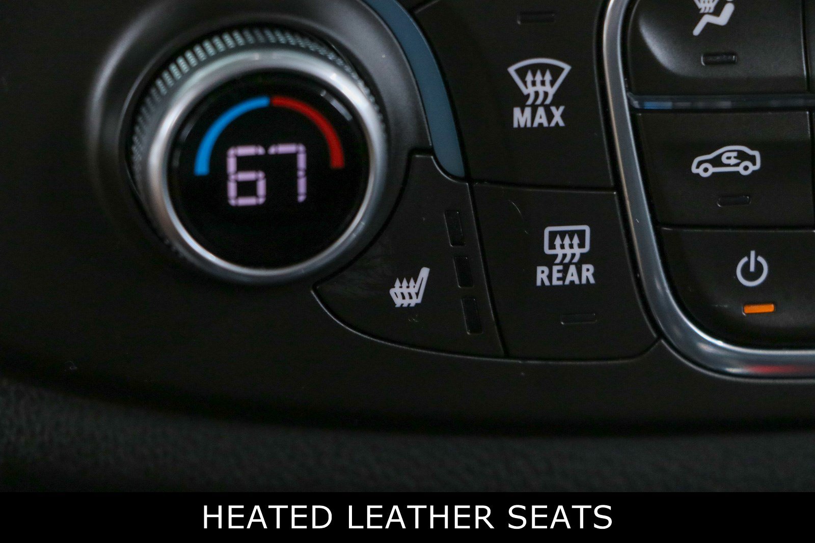 Used 2018 Chevrolet Traverse LT FWD image 21