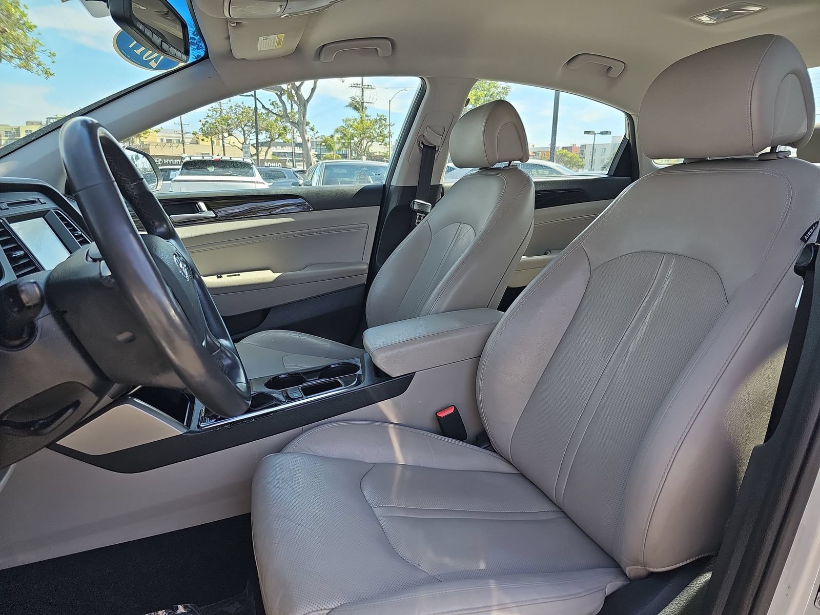 Used 2017 Hyundai Sonata Limited FWD image 14