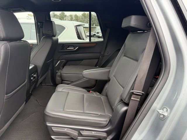 Certified 2025 GMC Yukon Denali image 12