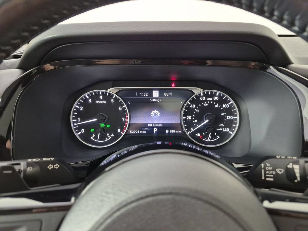 Used 2022 Nissan Pathfinder Platinum AWD/4WD image 21