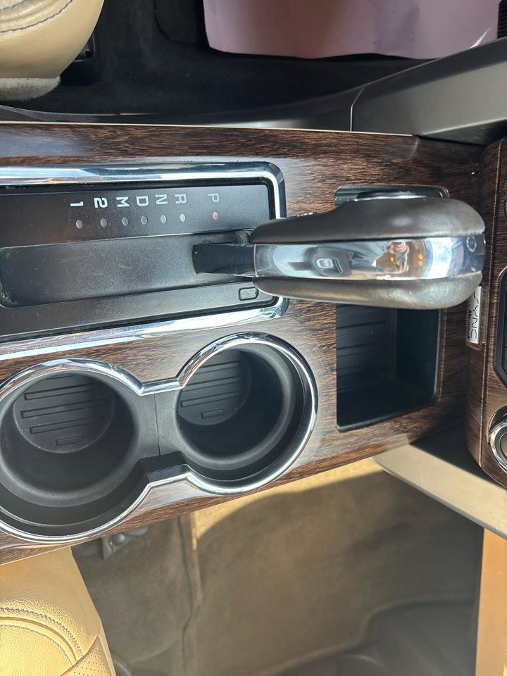 Used 2013 Ford F150 Lariat w/ Luxury Equipment Group image 39