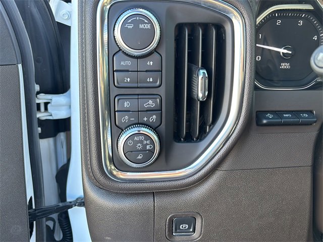 Used 2020 GMC Sierra 2500 Denali w/ Denali Ultimate Package image 33