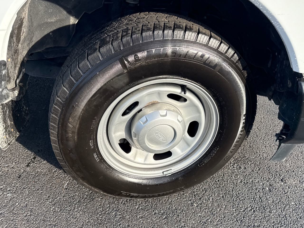 Used 2022 Ford F250 XL image 9