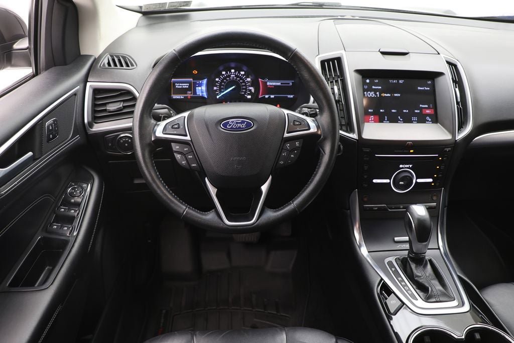 Used 2016 Ford Edge Titanium AWD/4WD image 13