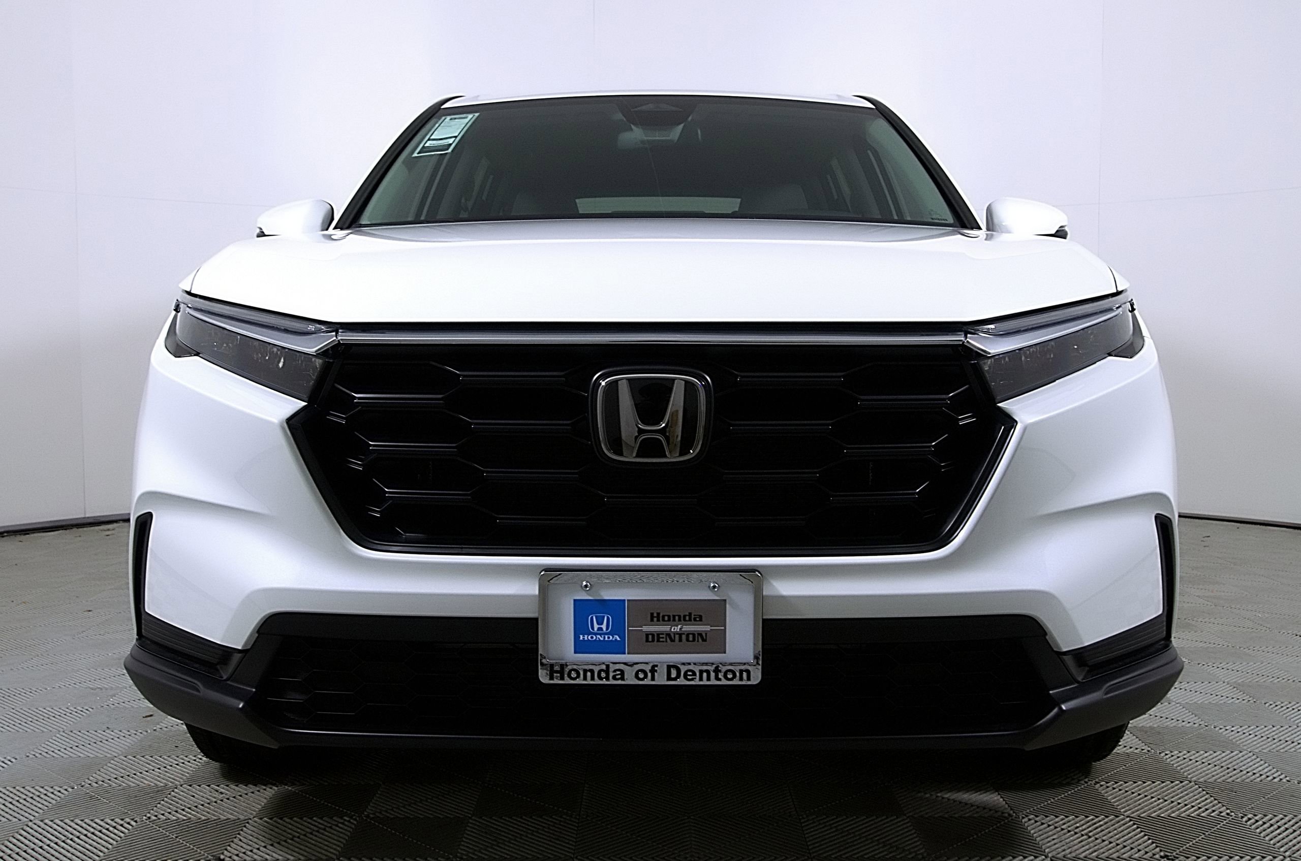 Used 2023 Honda CR-V LX image 5