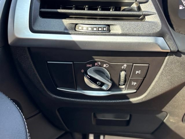 Used 2023 BMW X3 M40i AWD/4WD image 32