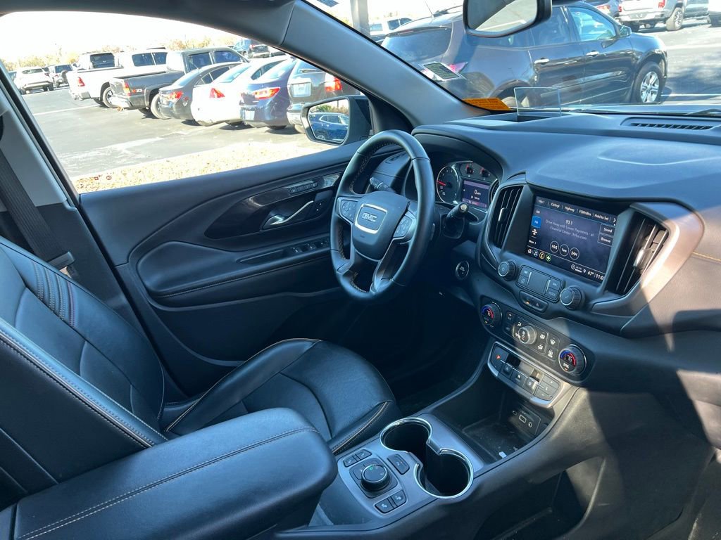 Used 2023 GMC Terrain AT4 w/ Tech Package image 11