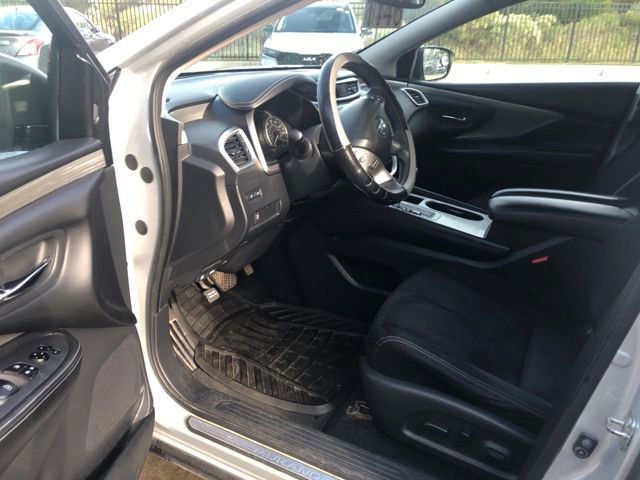 Used 2018 Nissan Murano SV image 22