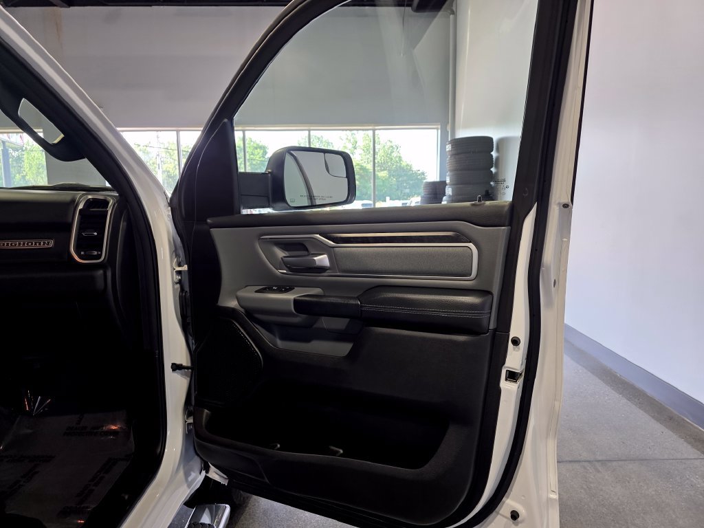 Used 2022 RAM 1500 Big Horn AWD/4WD image 20