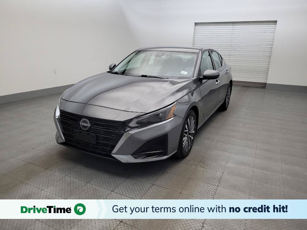 Used 2023 Nissan Altima 2.5 SV FWD image 1