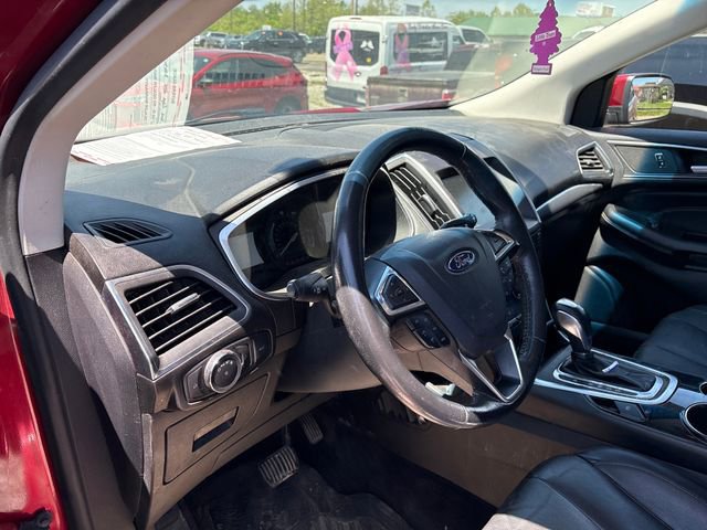 Used 2015 Ford Edge Titanium w/ Equipment Group 302A AWD/4WD image 9