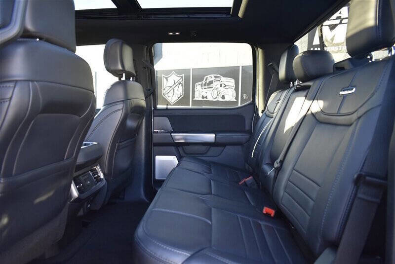 Used 2025 Ford F450 Platinum w/ FX4 Off-Road Package image 24