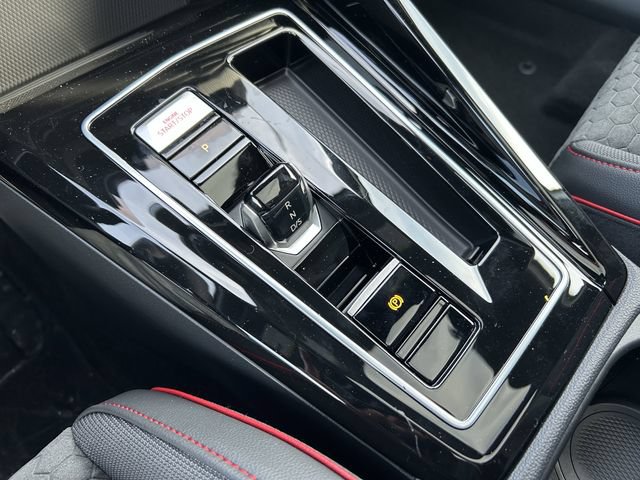 New 2026 Volkswagen GTI SE FWD image 19
