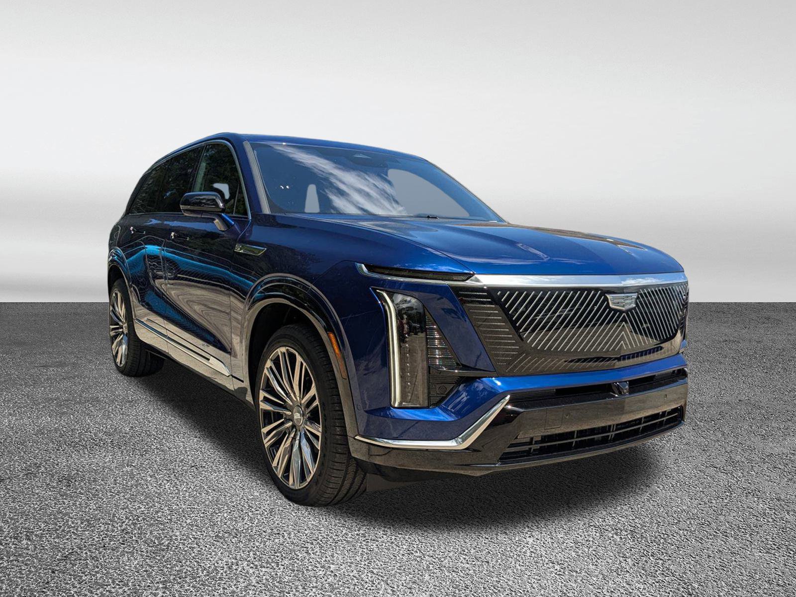 New 2026 Cadillac Vistiq Premium Luxury w/ LPO, Floor Liner Package AWD/4WD image 5
