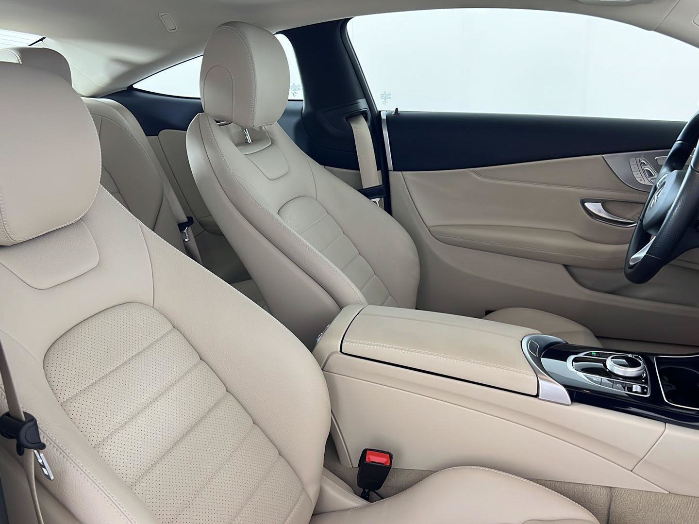Used 2017 Mercedes-Benz C 300 4MATIC Coupe image 14