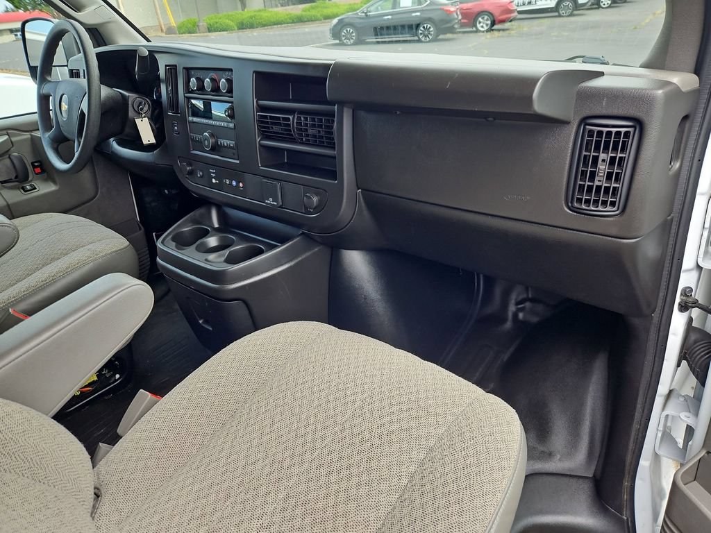 Used 2023 Chevrolet Express 3500 LS RWD image 28