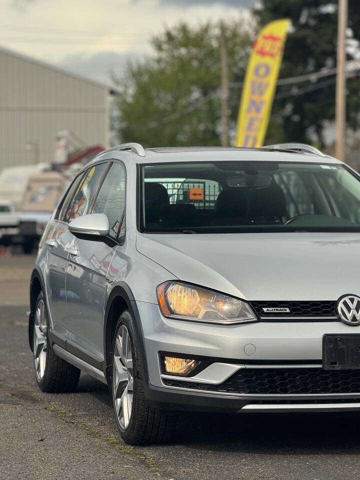 Used 2017 Volkswagen Golf Alltrack SEL AWD/4WD image 8