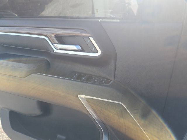 Used 2025 Chevrolet Silverado 3500 LT RWD image 17