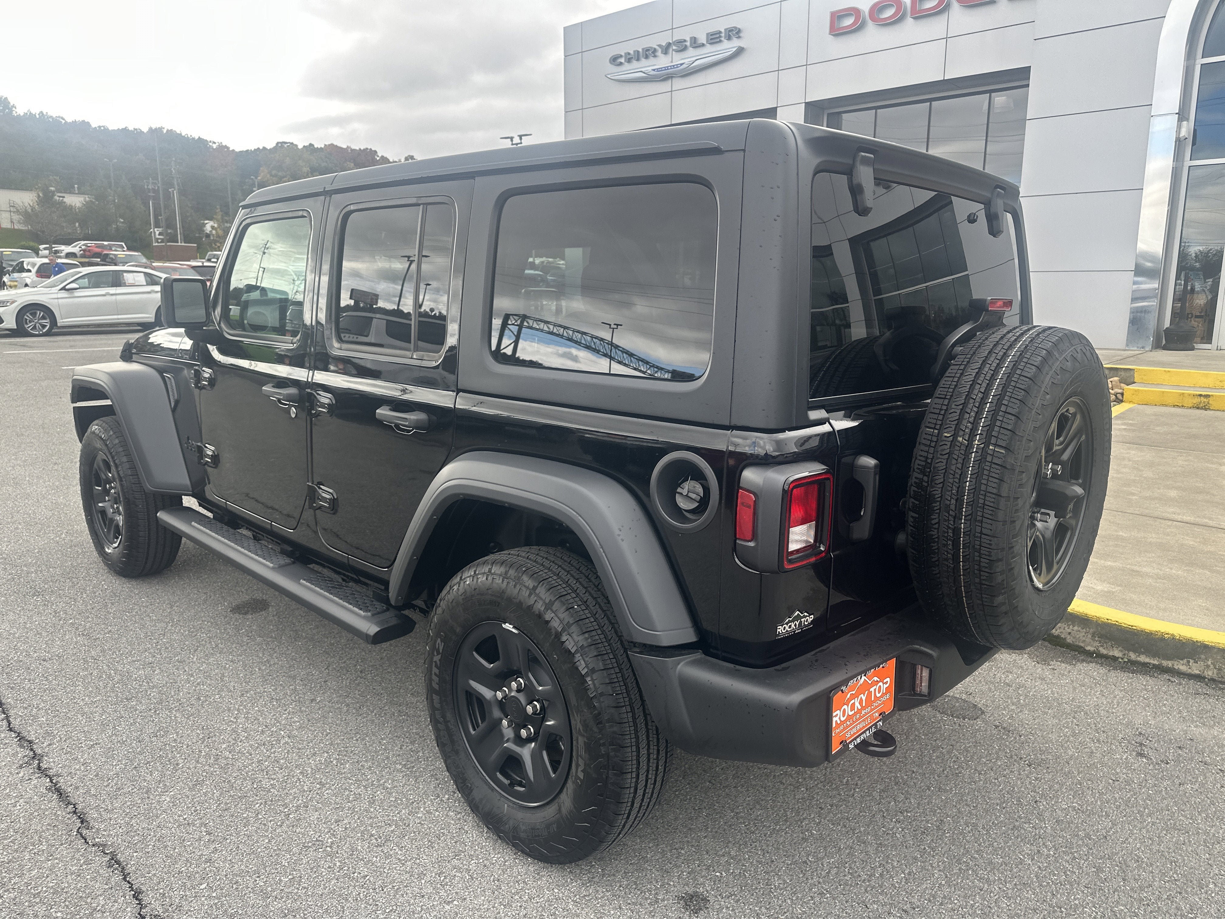 New 2026 Jeep Wrangler Unlimited Sport AWD/4WD image 9