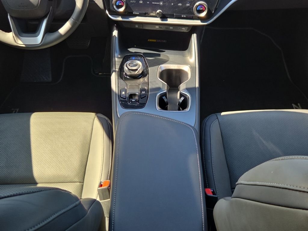 Certified 2023 Lexus RZ 450e Premium w/ Accessory Package (Z1) image 23
