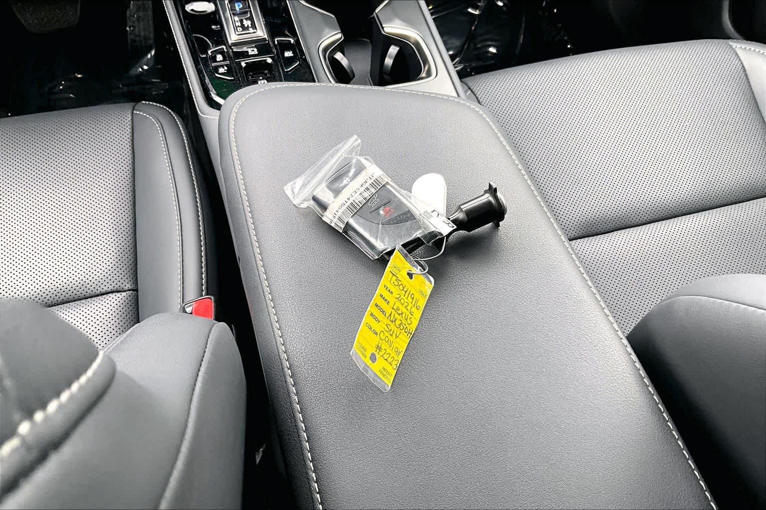 Used 2026 Lexus NX 350h AWD w/ Accessory Package (2T) image 15