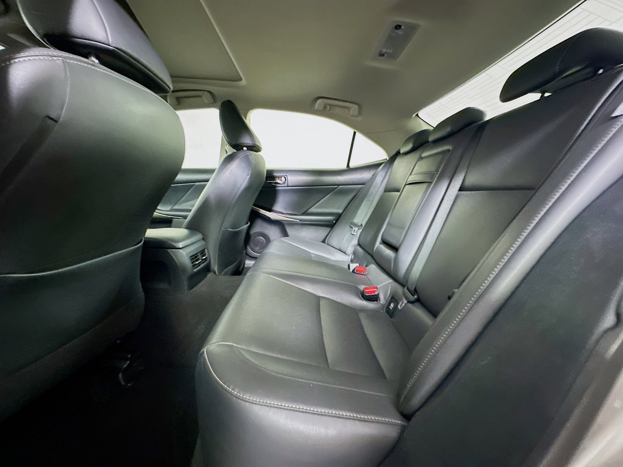 Used 2015 Lexus IS 250 AWD w/ Navigation System Package image 28
