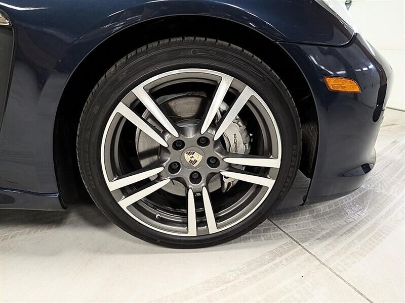 Used 2012 Porsche Panamera S RWD image 12
