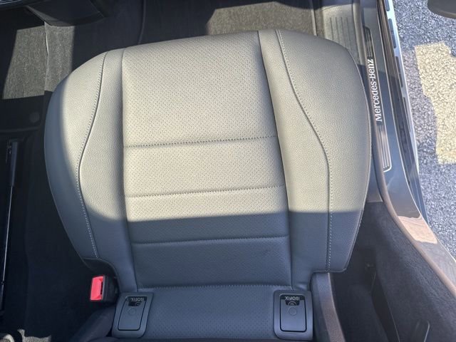 Certified 2026 Mercedes-Benz GLS 450 4MATIC image 32