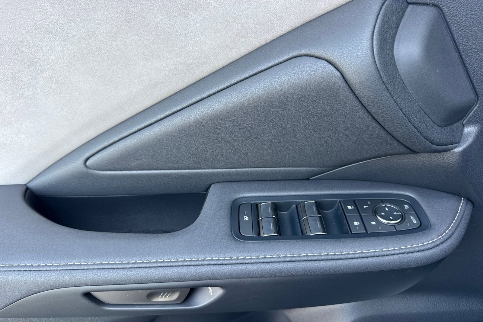 New 2026 Lexus TX 350 AWD image 12