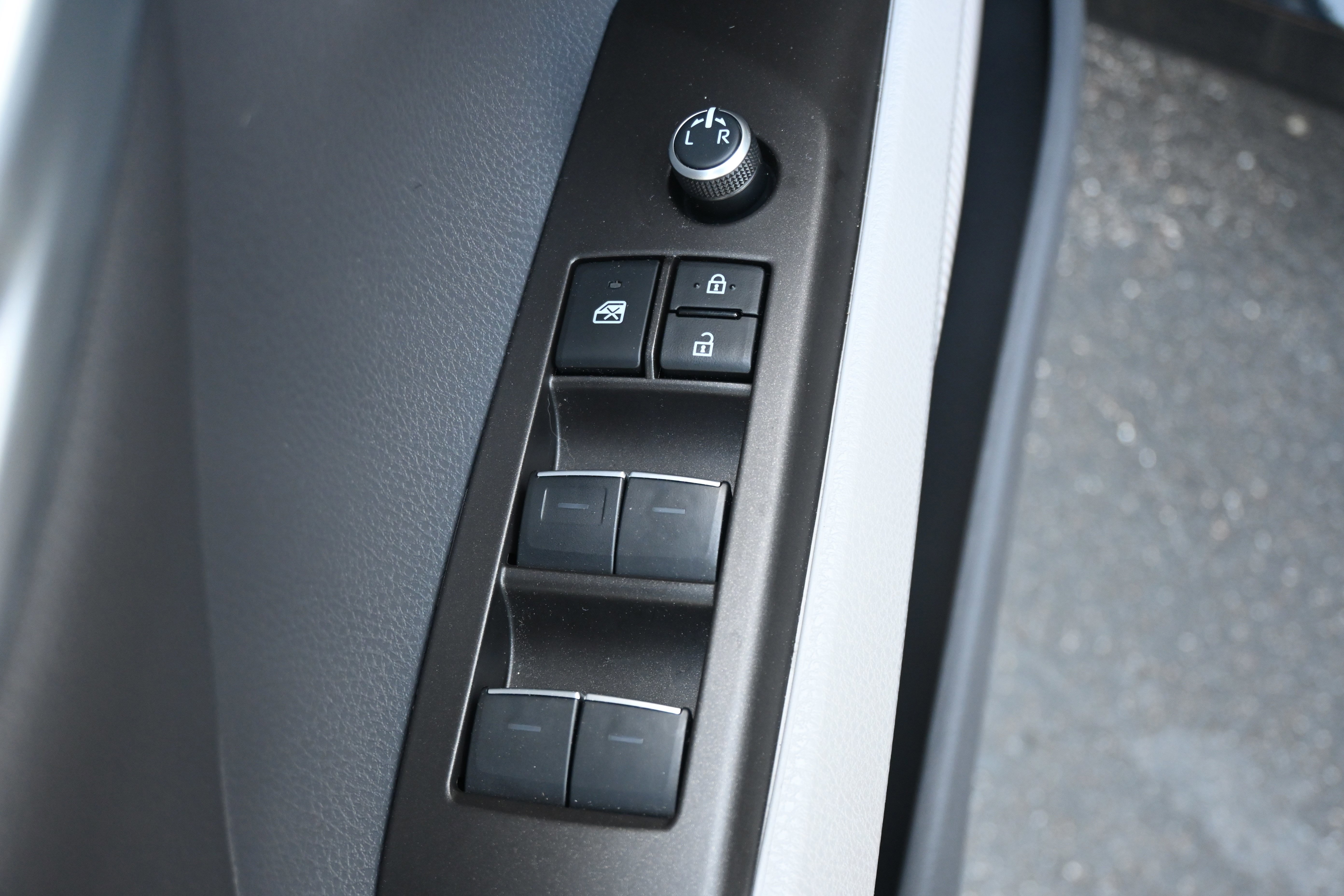 Used 2024 Toyota Camry XLE image 15