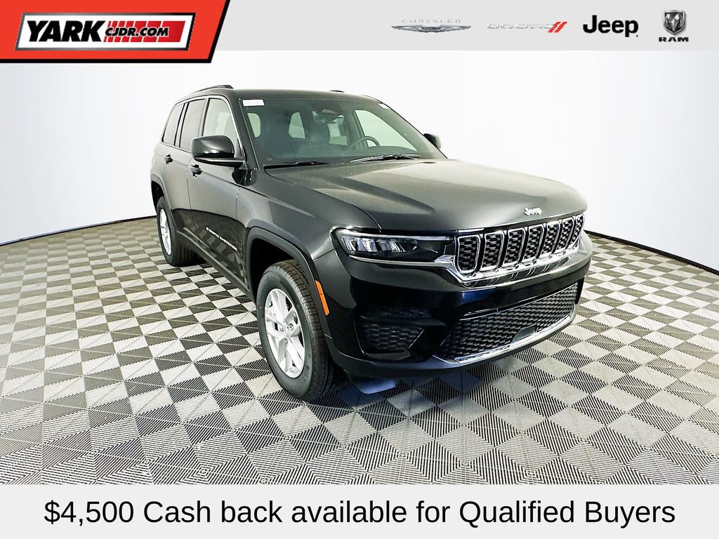 New 2026 Jeep Grand Cherokee Laredo AWD/4WD image 1
