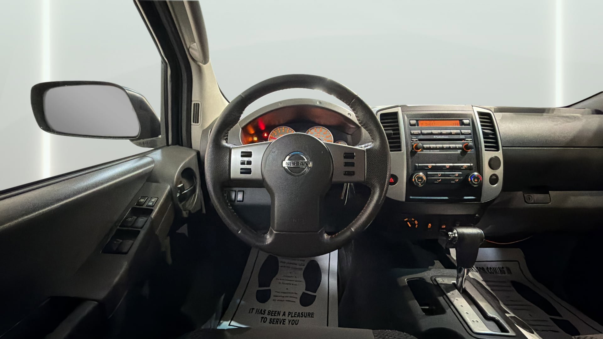 Used 2012 Nissan Xterra PRO-4X image 16