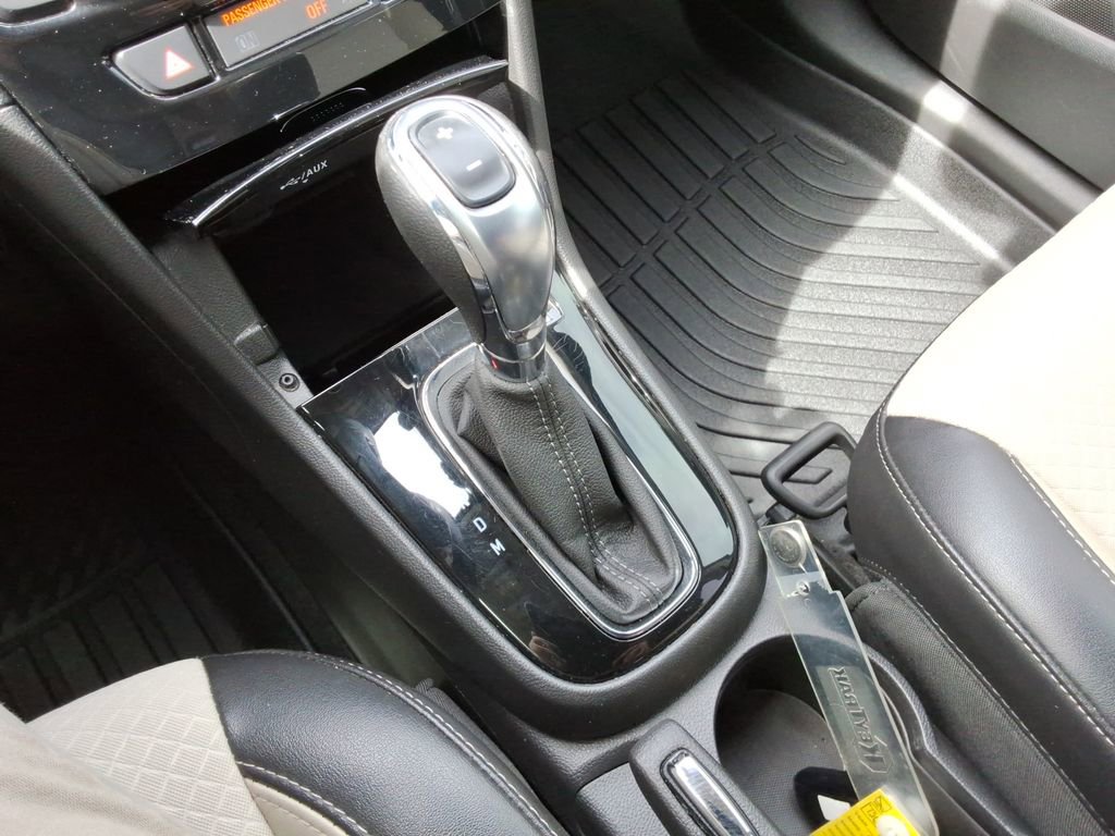 Used 2019 Buick Encore Preferred image 33