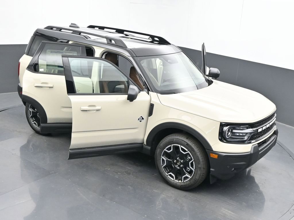 New 2025 Ford Bronco Sport Outer Banks w/ Outer Banks Tech Package+ image 56
