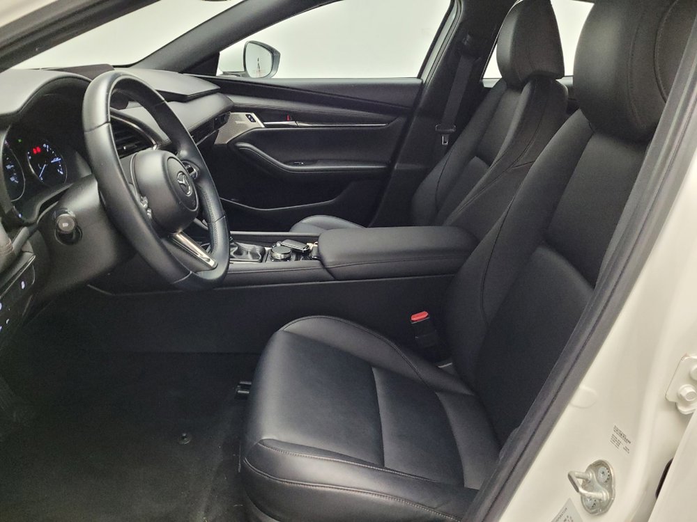 Used 2020 MAZDA MAZDA3 Hatchback w/ Preferred Package FWD image 17