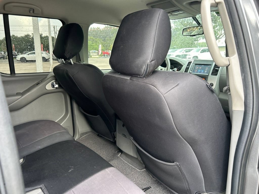 Used 2020 Nissan Frontier SV RWD image 43