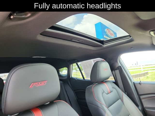 Used 2024 Chevrolet Trax RS w/ Sunroof Package FWD image 27