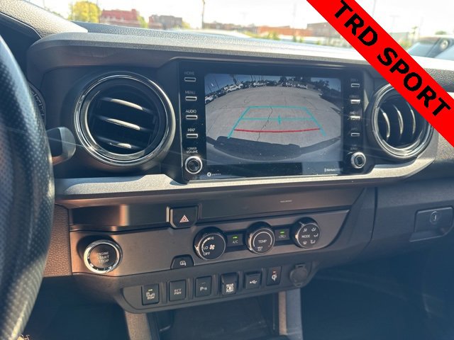Used 2020 Toyota Tacoma TRD Sport w/ Technology Package image 21