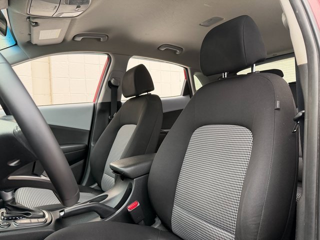 Used 2021 Hyundai Kona SEL image 5