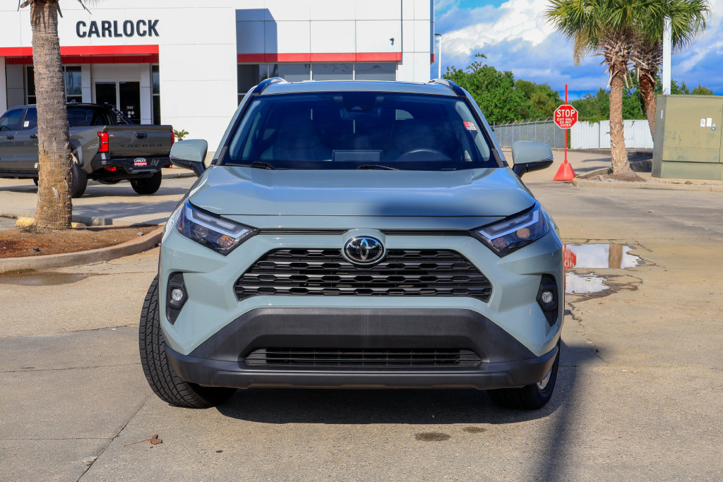 Used 2022 Toyota RAV4 XLE Premium FWD image 26