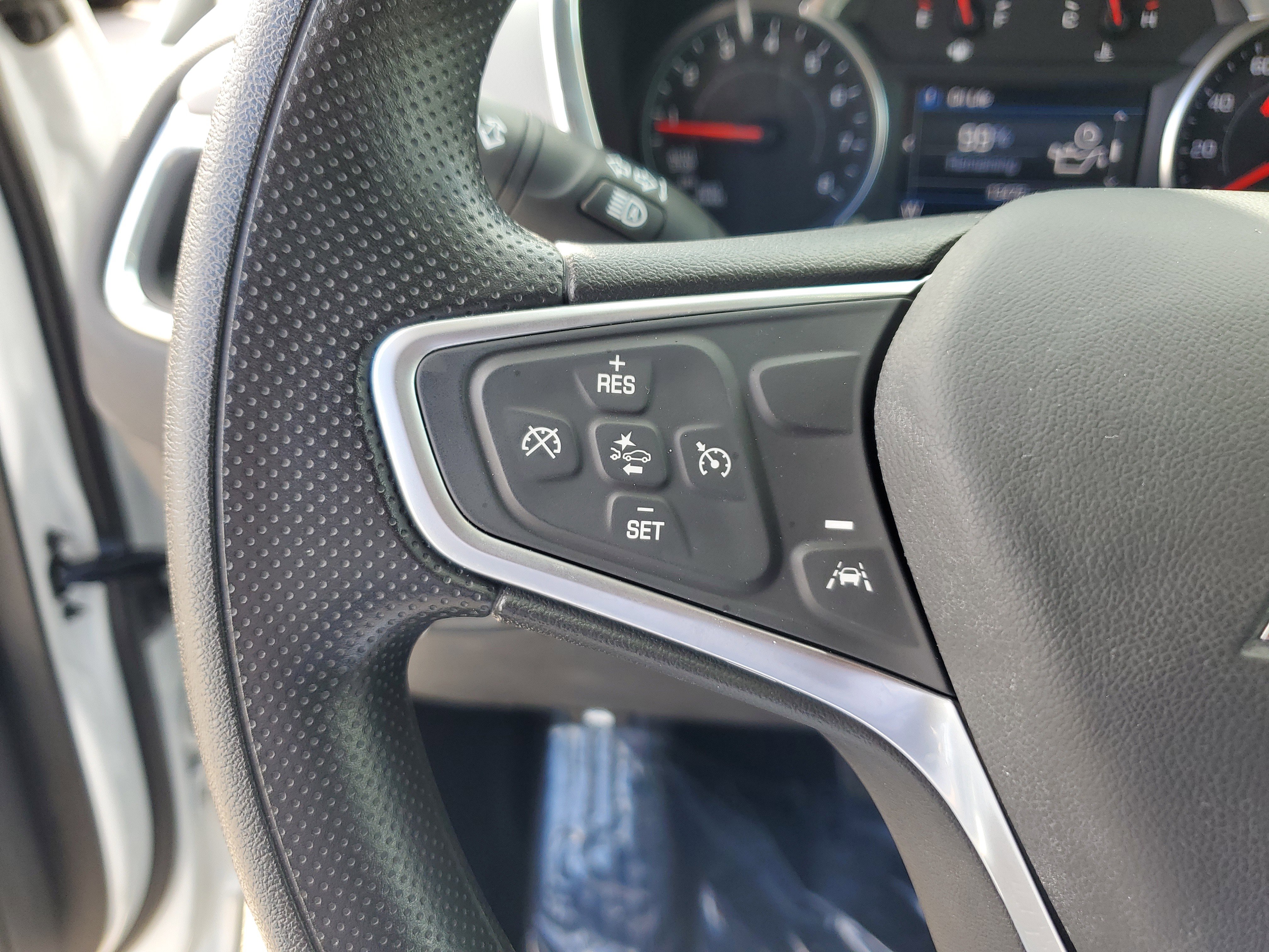 Used 2023 Chevrolet Equinox LT image 21