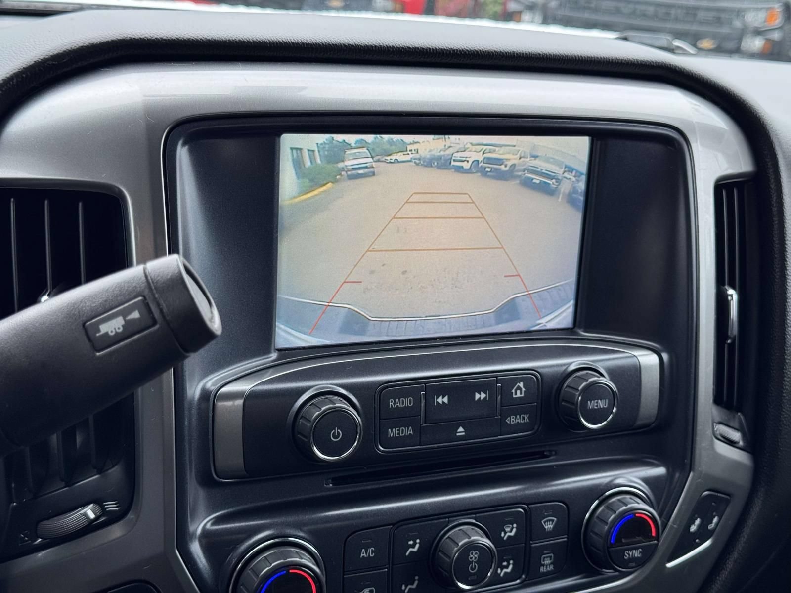 Used 2018 Chevrolet Silverado 1500 LT w/ All Star Edition AWD/4WD image 11