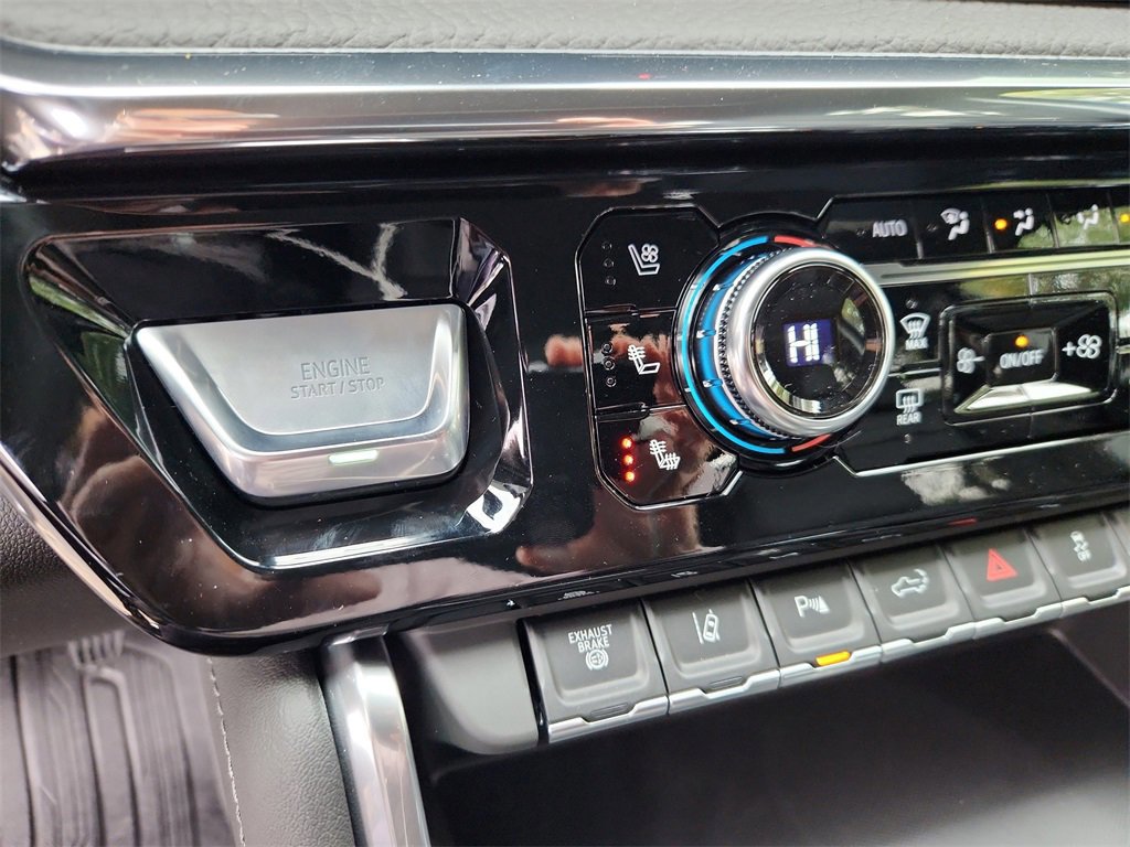 New 2026 GMC Sierra 2500 Denali w/ Denali Reserve Package image 15