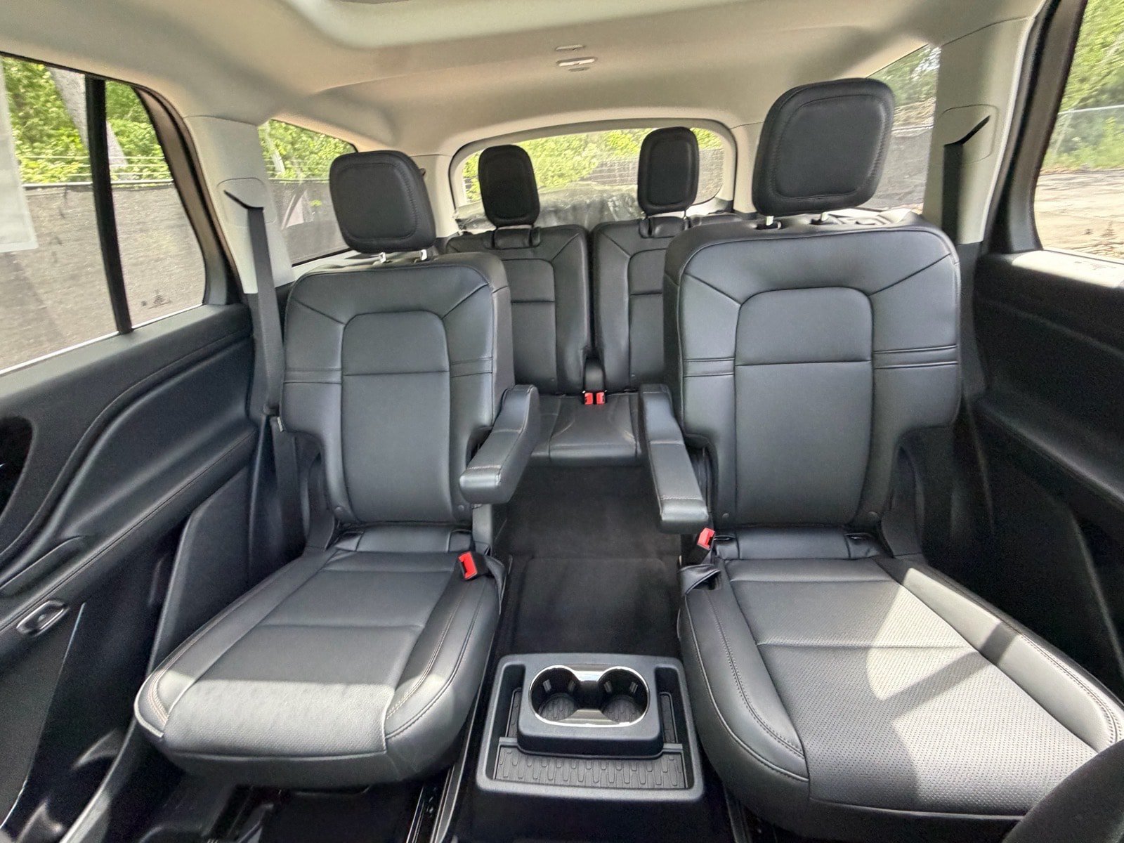 New 2026 Lincoln Aviator AWD image 38