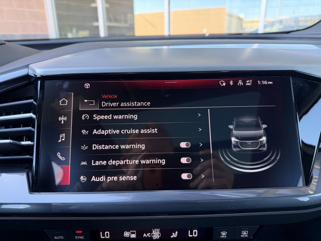 Used 2024 Audi Q4 e-tron Premium w/ Convenience Package image 21