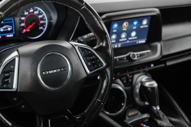 Used 2019 Chevrolet Camaro LT RWD image 15